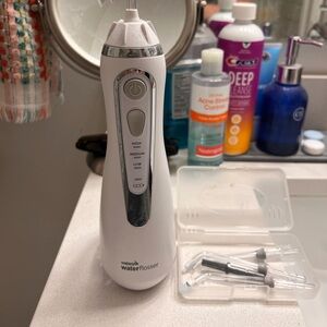 Waterpik flosser 2.0